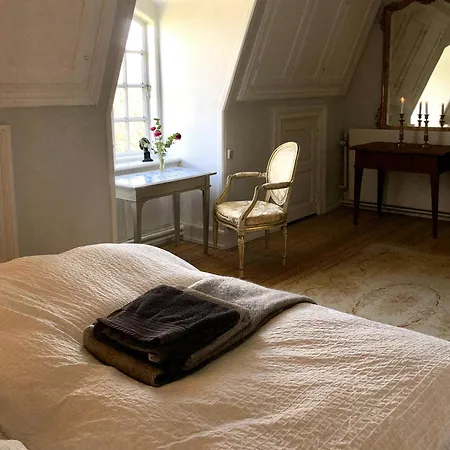 Historic Atmosphere At Gelskov Estate For * Ringe